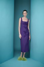 VESTIDO MIDI DECOTE QUADRADO BORDADO
