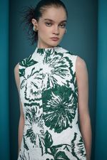 VESTIDO CORPO BAIXO GOLA ROLÊ