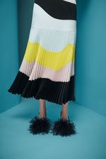 VESTIDO MIDI RECORTES