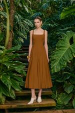 VESTIDO RECORTES CORSELET