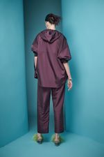 CAMISA OVERSIZED COM CAPUZ