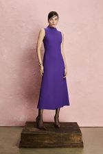 VESTIDO CORPO BAIXO GOLA