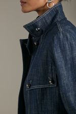JAQUETA JEANS DETALHE BOLSOS