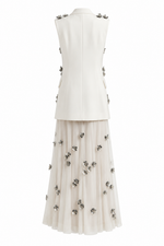 CONJUNTO VESTIDO BORDADO E COLETE ACINTURADO