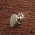 Puxador Ponto Botão IL 809 17x25MM - Aço Escovado