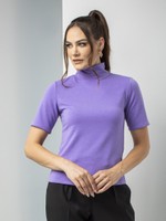 BLUSA MANGA CURTA COM GOLA ALTA