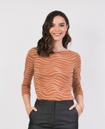 BLUSA BÁSICA MANGA 3/4 ESTAMPA FLUIDA