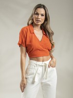 BLUSA TRANSPASSADA COM ELÁSTICO