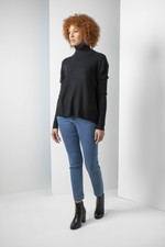 BLUSA TRICOT GOLA CARECA