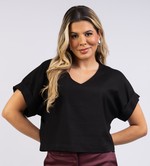 BLUSA AMPLA COM DECOTE V