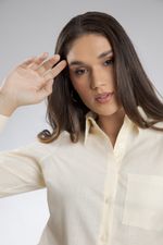 Camisa Feminina Comfy em Algodão com Bolso Frontal