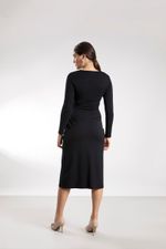 Vestido Feminino Midi em Malha com Transpasse e Amarração