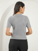 Blusa Retilinea Dec Redondo