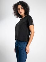 Blusa Feminina Social com Manga Curta, Decote Redondo e Fenda