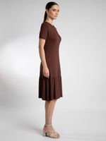 Vestido Feminino Midi em Malha com Babado na Barra