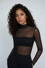   Blusa Feminina Manga Longa em  Tule com Transparência