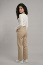Calça Feminina Wide Leg em Viscose com Poliamida