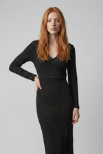 Vestido Feminino Midi em Malha com Brilho e Fenda