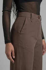 Calça Feminina Social Reta em Viscose com Cintura Média
