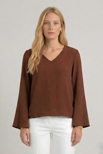 Blusa Feminina com Decote V e Manga Evasê