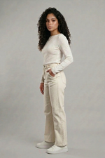 Calça Feminina Wide Leg em Viscose com Poliamida