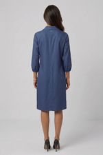 Vestido Chemise Feminino Manga 3/4 em Tecido Plano com Botões Frontais