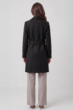 Casaco Feminino Alongado Em Velour Com Faixa 