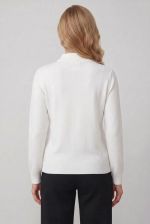 Blusa Feminina Manga Longa com Gola Alta e Interior Apeluciado