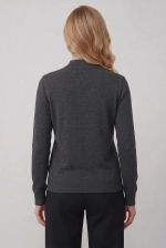 Blusa Feminina Manga Longa com Gola Alta e Interior Apeluciado