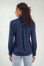 Camisa Feminina Manga Longa Em Viscose Com Poliamida E Prega Nas Costas