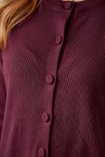 Cardigan Feminino Curto Em Tricô Fino Com Botões Frontais 