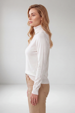 Blusa Feminina em Tricô com Cashmere e Gola Rolê