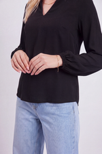 Blusa Feminina com Gola Padre e Manga Bufante