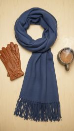 Xale Feminino Liso em Acrílico com Franjas