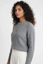 Blusa Feminina em Tricô Texturizado Favos com Decote Redondo