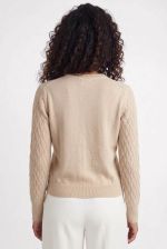 Blusa Feminina em Tricô Texturizado Favos com Decote Redondo