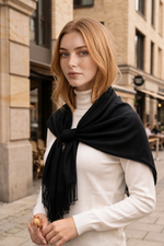 Xale Feminino Liso em Acrílico