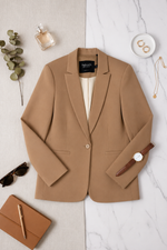Blazer Feminino Acinturado de Alfaiataria em Sarja