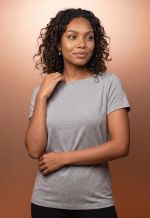 Blusa Feminina Básica Manga Curta em Viscolycra com Decote Canoa