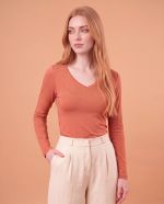 Blusa Feminina Básica em Viscolycra com Decote V