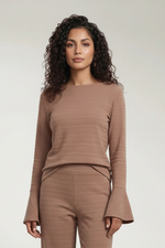 Blusa Feminina Em Malha  Com Manga Sino 
