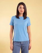 Blusa Feminina Básica Manga Curta em Viscolycra com Decote Canoa