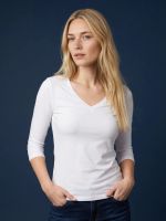 Blusa Feminina Básica Manga 3/4 em Viscolycra com Decote V