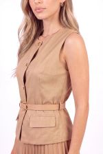 Conjunto Feminino Colete e Saia Plissada com Cinto