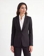 Blazer Feminino Clássico Em Sarja Com Recortes De Alfaiataria