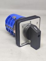 CHAVE REVERSORA TRIFASICA 32A LW26R-32A