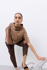 Blusa Relevos Cupro Castor