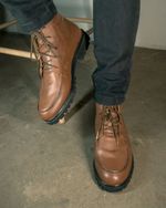 Bota em Couro - Moc Toe London Whisky RCTO