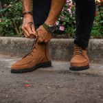 Bota em Camurça - Moc Toe London Castoro RCTO