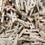 MINI PRENDEDOR 2.5CM  20 UNIDADES CAFE BIJUTERIAS